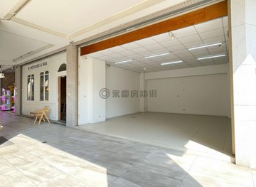 專任|誠售輕屋齡黃金邊間店套精密園區嶺東精銳建設｜台中市南屯區永春南路