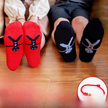 本命年純棉加厚中筒紅襪子男女結婚情侶襪子一男一女秋冬款兔年