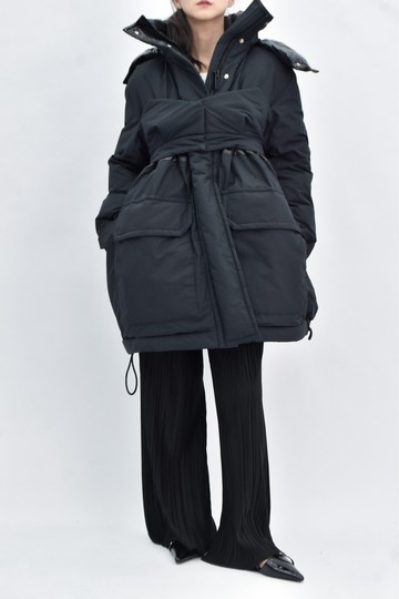 (M) sacai 長袖連帽黑色外套