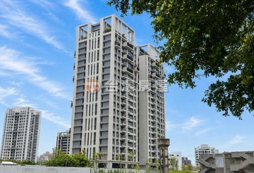 【看屋找信實】14期磐興寬境面衛道中學三房雙平車｜台中市北屯區仁平段