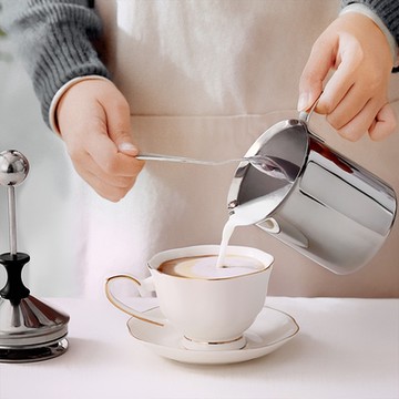 【FUJI-GRACE富士雅麗】手動不鏽鋼雙層奶泡杯(400ml)