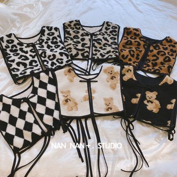 網紅氣質系帶仿羊羔毛絨小披肩女冬小熊豹紋裝飾保暖假領子外搭厚