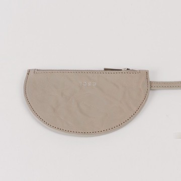 半月形零錢包 淺米色_零錢包
