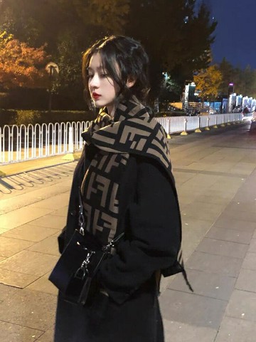 圍巾女2024冬季新款仿羊絨百搭披肩秋韓版高級感外搭加厚保暖圍脖【北歐居家生活】