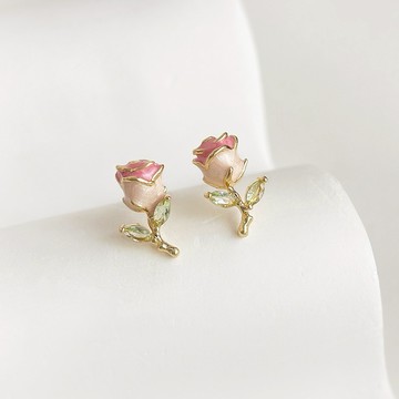 🎁新年快樂🎁快速出貨【OCTOBER 16Th】S925純銀針手作感玫瑰花耳環耳釘 開運 生日禮物 閨蜜禮物 情人節禮物 交換禮物 客製化禮物  JUL 08