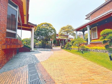 鄰近龍安商圈美式超大獨棟豪邸 戶政地政事務所旁｜桃園市蘆竹區文新街