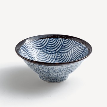 日式 手繪彩紋 18cm 陶瓷碗｜青海波｜單品