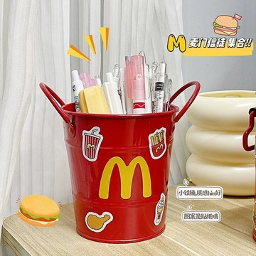 【文具】收納小鐵桶 ✏️ 鐵藝筆筒 麥當當筆筒 美式復古 麥當當筆筒 diy貼紙筆筒 桌面收納 雜物收納 化妝刷收納