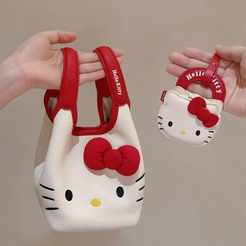 免運代購🎈   可愛HelloKitty卡通手提水桶包 荔枝紋軟學Kitty生百搭單肩小包帶零錢包 送人