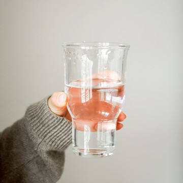 #春季換新 送禮首選  本月新品【UD LAB】簡約曲線玻璃杯 400ml CB-H02049