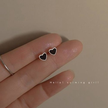 S925純銀黑瑪瑙可愛心形耳釘清新甜美耳釘女耳環年新款潮