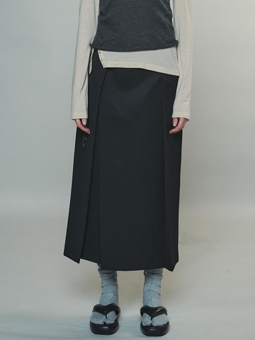 Classic Pleated Midi Skirt_Black