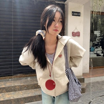 質感外套 初春上衣 連帽拉鍊衛衣 開衫外套女 韓系 寬鬆慵懶風外套 休閒簡約百搭衛衣 保暖上衣 純色外套女
