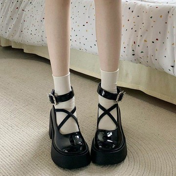 現款免運 小皮鞋 制服鞋 娃娃小皮鞋 黑色矮子樂小皮鞋女春夏新款復古英倫風粗跟厚底jk單鞋Tz