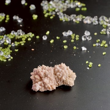 並蒂雙花| 罕見礦! 摩洛哥粉紫水晶花 桃花 貴人 圖桑帶回 空間擺件 天然原礦  S25CO20-031