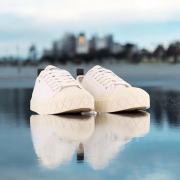 PALLADIUM ACE RE-VEGAN LTH 菱紋底鬆餅鞋 白 74458-116