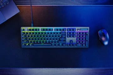 Razer DeathStalker V2 - 有聲光學按鍵軸 - US