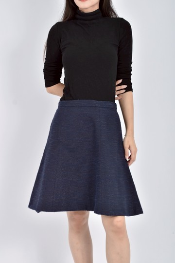 (M) iris質感素面藍色短裙