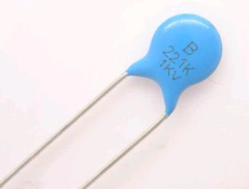 高壓瓷片電容 1KV221K 1000V電容 220PF電容 腳距5MM 1K=20元