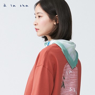 a la sha 大a繽紛花草方巾