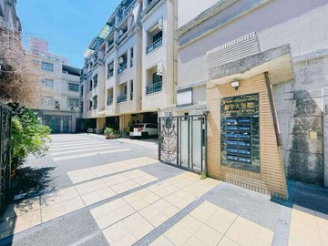 橋科｜楠梓高中｜萬家福｜孝親房車墅｜大６房｜高雄市楠梓區土庫八街