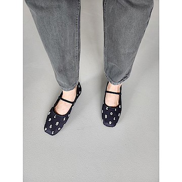 DONGCHICHI 方頭 瑪莉珍 平底鞋 娃娃鞋 韓國女鞋 數字 A144