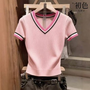 初色 法式V領撞色線條修身顯瘦短袖針織T恤上衣女上衣-粉色-18899(F可選)