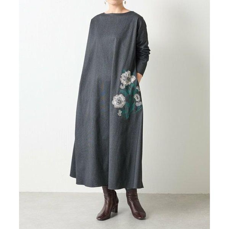 BEARDSLEY 花刺繍ロングワンピース