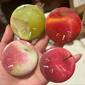 【台灣發貨 特價處理】【7056人收藏】新款仿真蘋果亞克力磁吸自粘冰箱貼自制裝飾貼可愛有趣創意送人