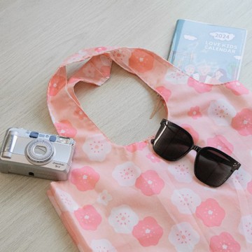 【支持弱勢媽媽】防潑水摺疊袋│山茶花園