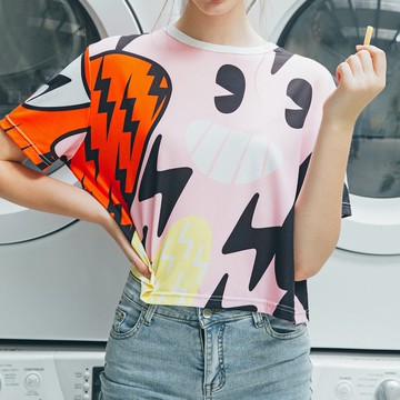 給我惦電短版印花上衣 / 粉紅