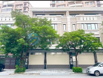 .清水車站│9米面寬│輕屋齡│臨路│電梯店墅｜台中市清水區民族路二段