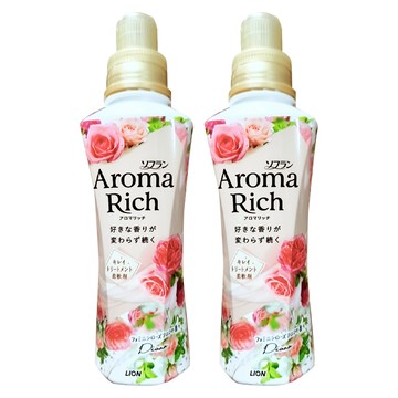 LION 獅王 Aroma Rich 衣物香氛柔軟精 480ml-植物性柔軟成分 防靜電 防臭抗菌 嬰兒衣物也能使用  2瓶