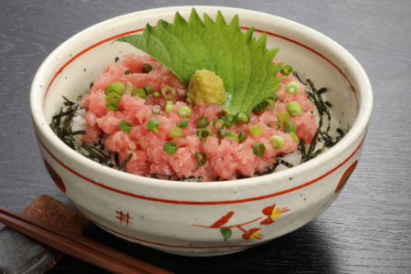 高豊丸ネギトロ１ｋｇ 天然 鮪 高知 まぐろたたき ねぎとろ 冷凍 小分け 便利 _tk003