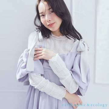 【earth music】透膚格紋荷葉領長袖上衣