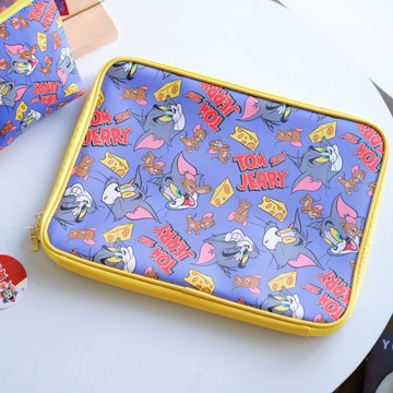 【湯姆貓與傑利鼠】🇯🇵日本商品 皮質TOM&JERRY表情包筆電收納包 電腦包 平板包 日落小物  交換禮物 聖誕禮物