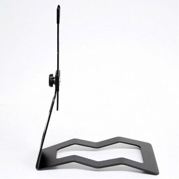 西班牙 KUNDO 金屬停車架