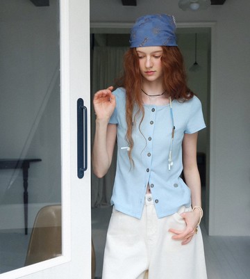 紙片人薄肩 cleanfit復古坑條短袖T恤