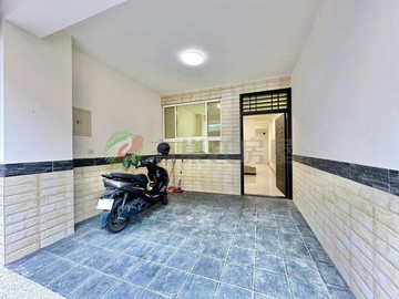 ✧✦雨喬✦✧圓環東路靜巷透天～老屋翻新～明星學區｜台中市豐原區圓環東路