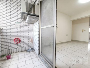 專任首購低總價草屯市中心大三房電梯華廈車位好租｜南投縣草屯鎮虎山路