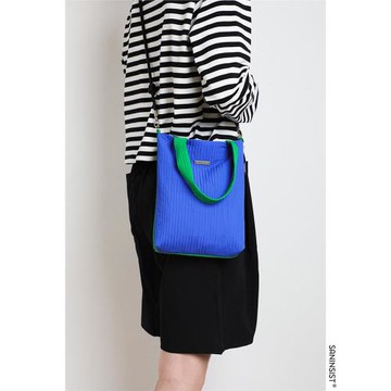 saninsist原創設計多巴胺拼色斜挎包女士通勤百搭手機包單肩小包