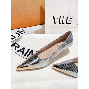 好看【小瘦仙丨歐美性感蛇紋】時尚2026年新款女士尖頭高跟鞋