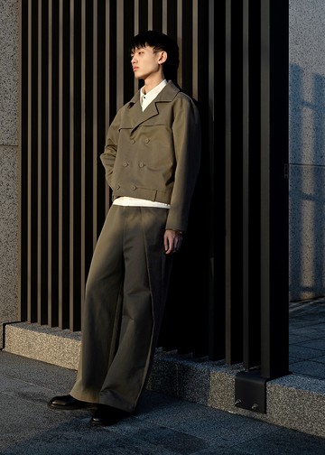 不對稱斜褶長褲