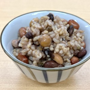 八種彩り豆の新潟産玄米ごはん 12個セット ご飯パック 国産 玄米 コシヒカリ 玄米ごはん レトルト