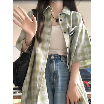 日系格子短袖襯衫女夏季學生韓版寬鬆百搭港風新款小個子薄款襯衣 短袖襯衫女 美式襯衫 復古襯衫 短袖襯衫 襯衫上衣