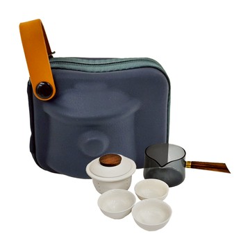 悠然 旅行茶具組 米黃色 陶瓷玻璃材質  專屬收納包 + 側把壺 + 濾杯 + 茶杯  1組