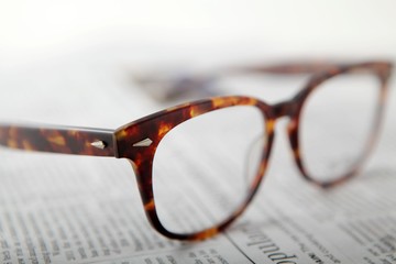 BJ X YUYU 聯名手工古董眼鏡_咖啡