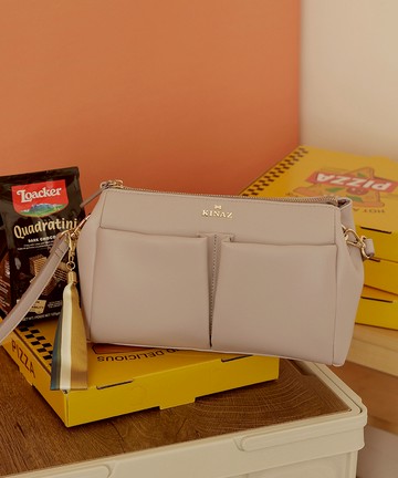 絲巾腕帶吊飾雙口袋雙層斜背包-奶香甜杏-可可夾心系列(BX96421-60)