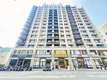義享天地+龍華市場商圈輕齡黃金樓店｜高雄市左營區忠言路