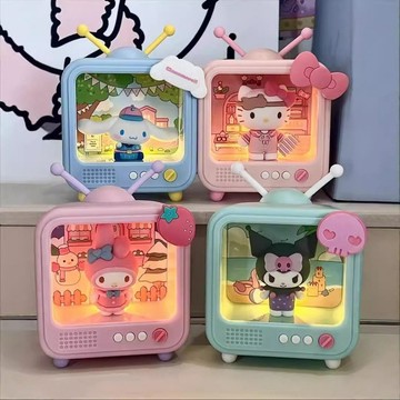 擺件🎀 三麗鷗電視機發光擺件卡通kitty貓生日禮物送女生 夜光擺件 臥室可愛擺件 庫洛米擺件 美樂蒂擺件 玉桂狗擺件